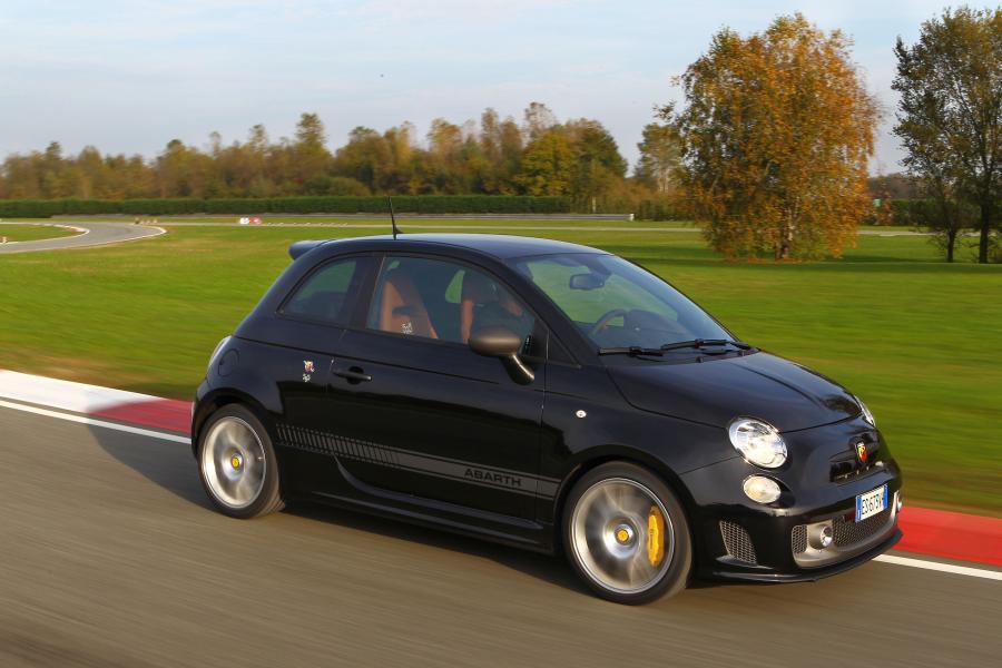  Abarth 595 Competizione 2012 года  (фото 33 из 47)
